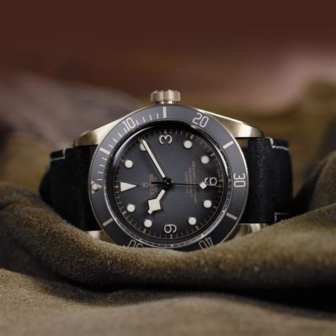 tudor m79250ba 0001